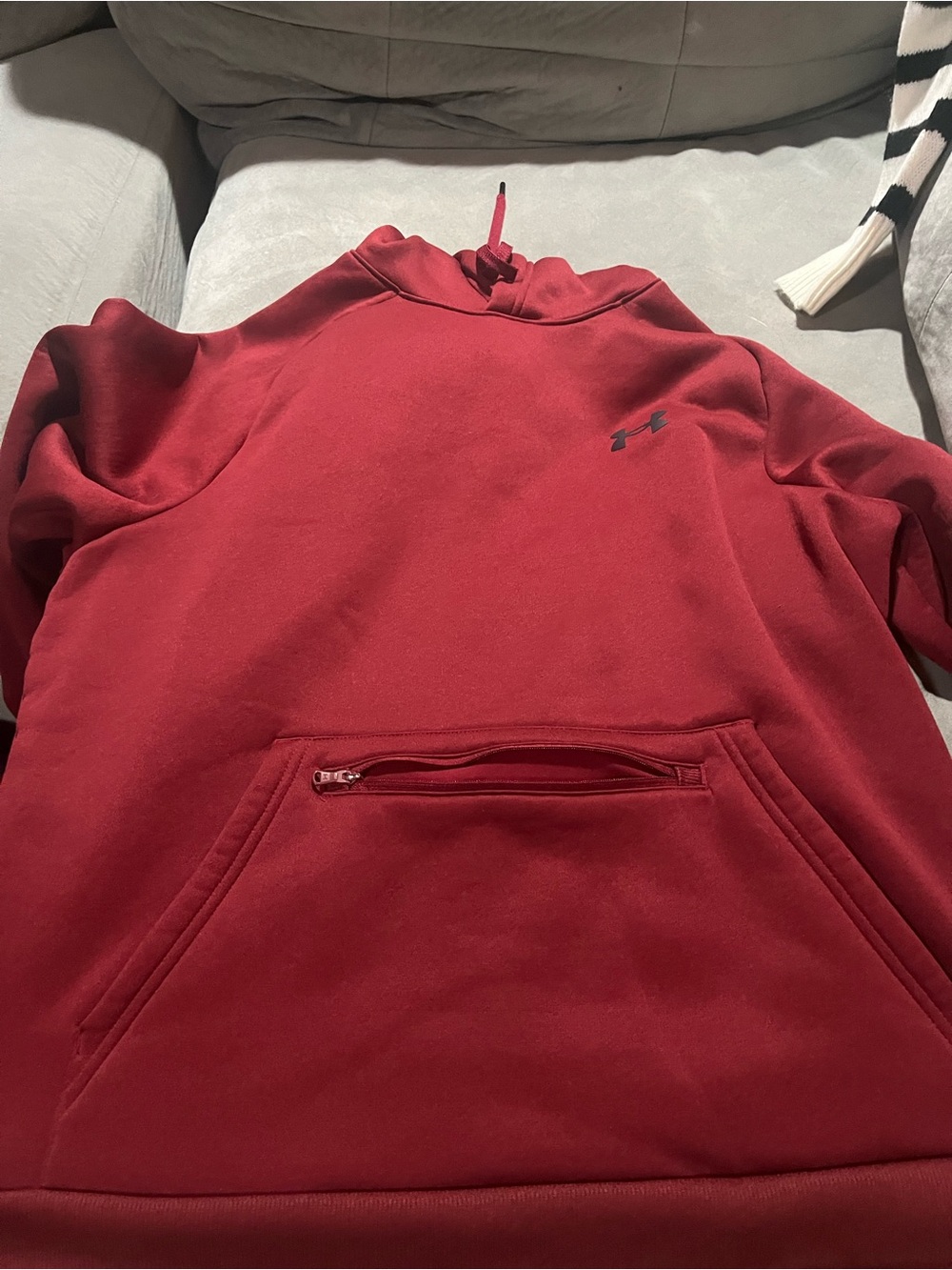 Under Armour Men’s Red Crewneck Pullover Sweatshirt